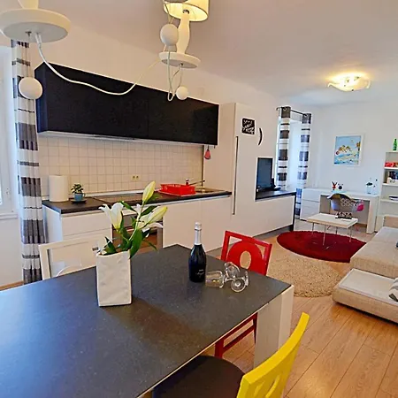 Apartment Seaview Andana