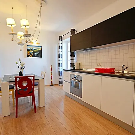 Seaview Andana Apartment Rovinj