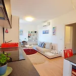 Seaview Andana 아파트